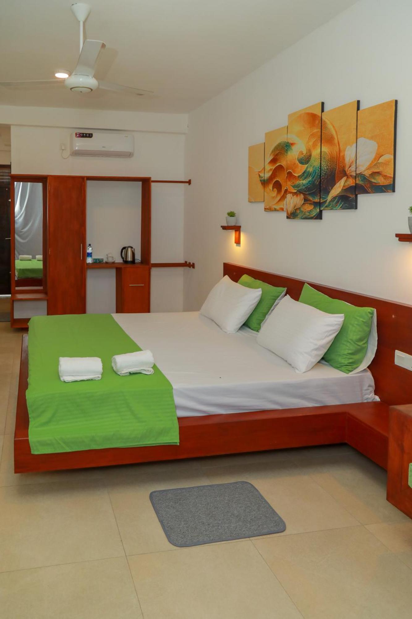 Traveller'S Hotel Hikkaduwa Eksteriør billede