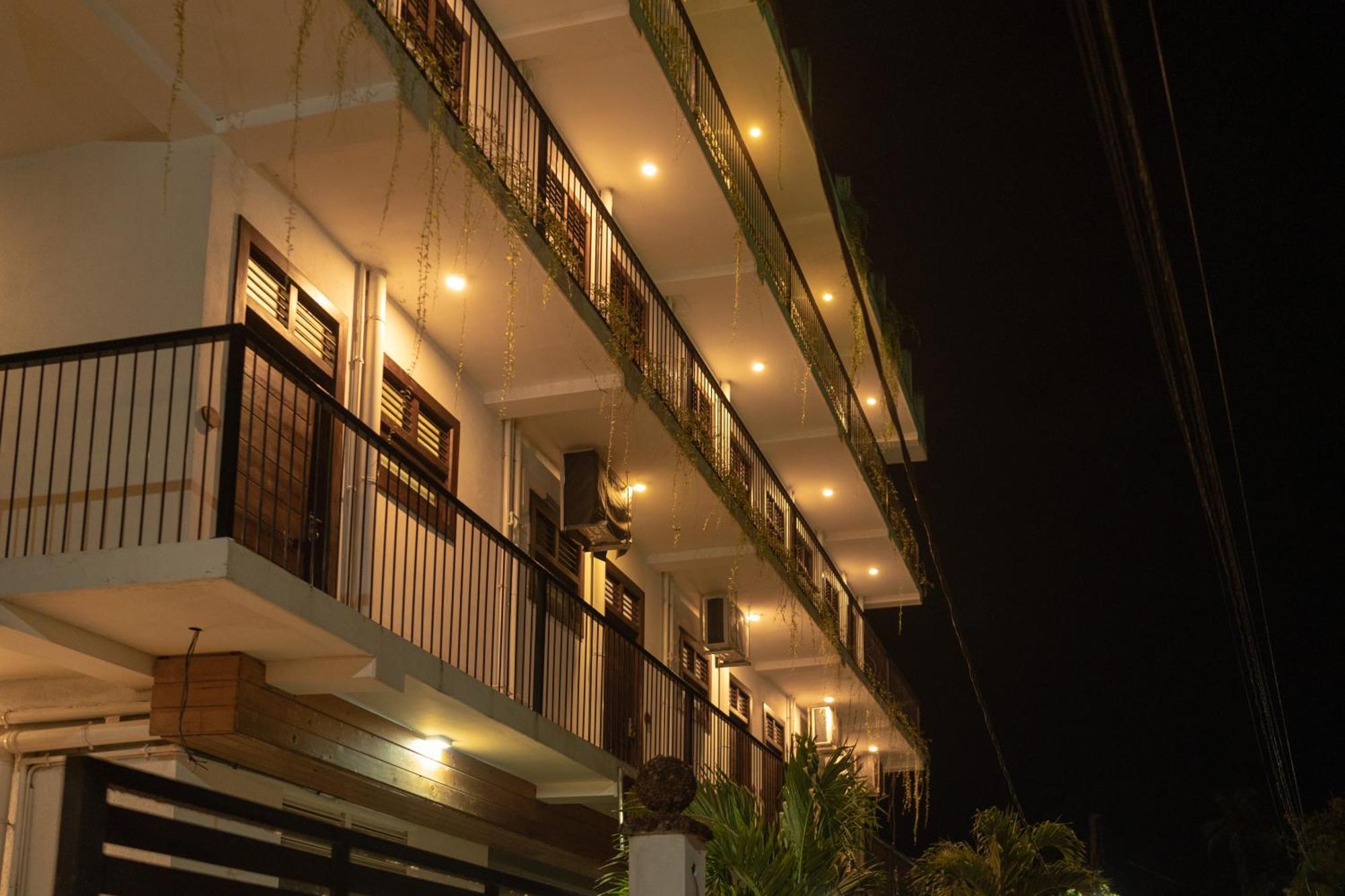 Traveller'S Hotel Hikkaduwa Eksteriør billede