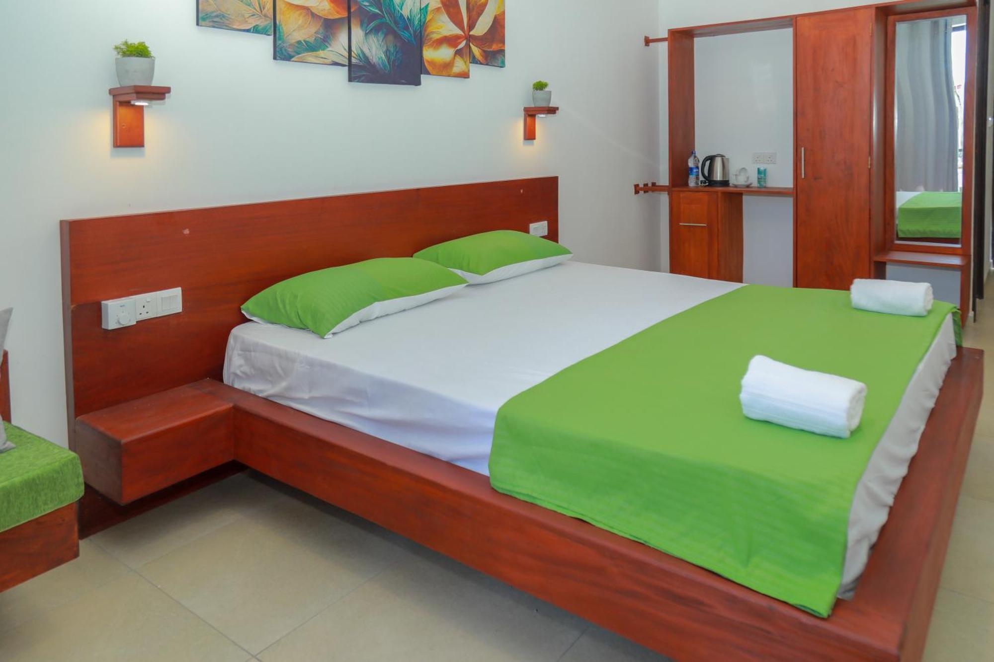 Traveller'S Hotel Hikkaduwa Eksteriør billede