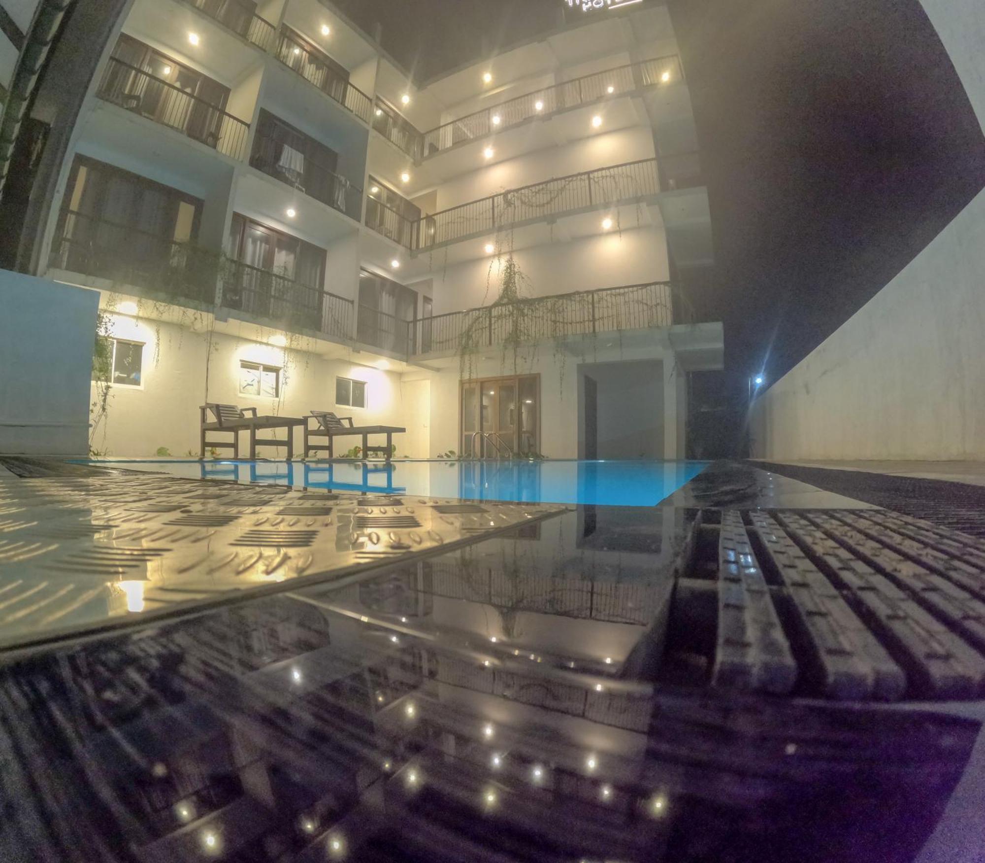 Traveller'S Hotel Hikkaduwa Eksteriør billede